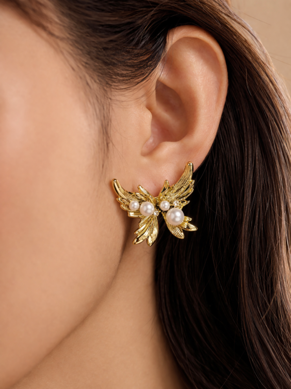 stainless steel gold plated wing pearl earrings
